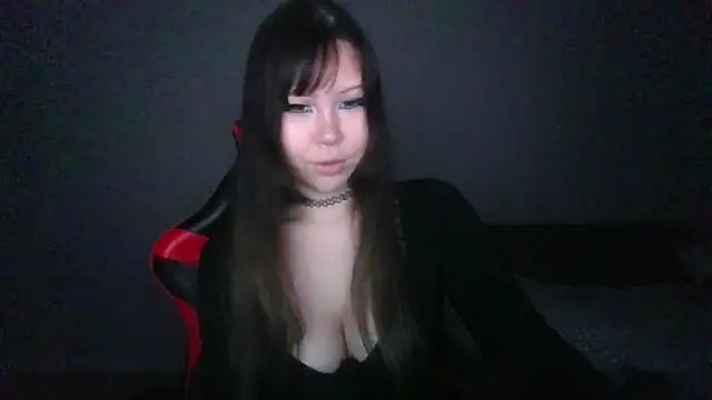 Snapshot of MiaSavageQueen chatting on 06-20-26, 03:15 MiaSavageQueen online show from 06-20-26, 03:15