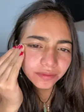 Julia valentina online show from 07-12-26, 01:51