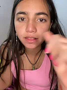 Julia valentina online show from 07-15-26, 03:45