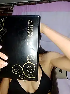 Julia valentina online show from 07-28-26, 03:13