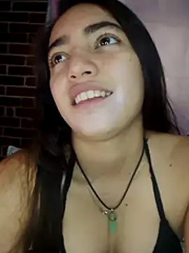 Julia valentina online show from 07-28-26, 07:26