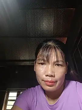 Gee hot online show from 06-18-26, 09:25