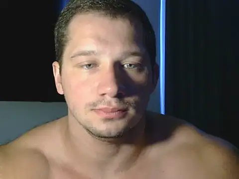 Snapshot of Body_777_ chatting on 08-08-26, 07:21 Body 777 online show from 08-08-26, 07:21