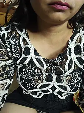 sexy-pari8 online show from 07-13-26, 03:15