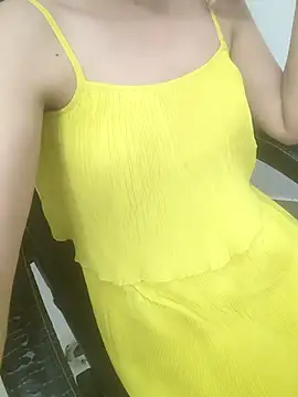 Snapshot of sushmita0 chatting on 06-26-26, 01:48 sushmita0 online show from 06-26-26, 01:48