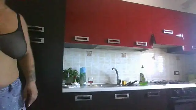 Snapshot of MissEva10 chatting on 07-27-26, 12:01 MissEva10 online show from 07-27-26, 12:01