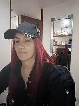 KataraDeLuxe online show from 06-22-26, 03:09