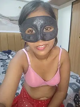 Snapshot of Laiba_Sugar chatting on 07-19-26, 12:25 Laiba Sugar online show from 07-19-26, 12:25