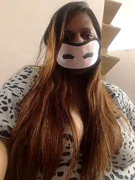 Snapshot of CHUBBY_JENNY chatting on 06-19-26, 07:17 CHUBBY JENNY online show from 06-19-26, 07:17