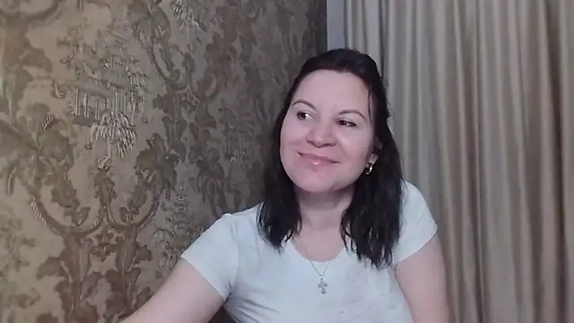 Lauralison online show from 07-13-26, 08:11