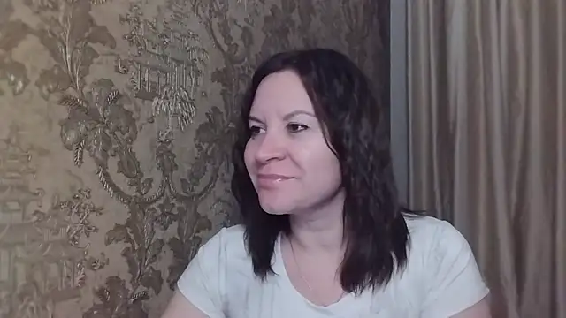 Lauralison online show from 07-17-26, 08:24
