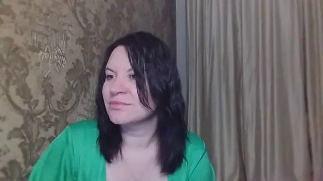 Lauralison online show from 07-30-26, 08:52