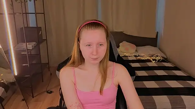 LiliTiny online show from 07-31-26, 08:03
