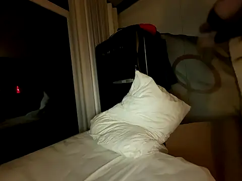 Snapshot of prachernadine chatting on 12-03-24, 09:34 prachernadine online show from 12-03-24, 09:34