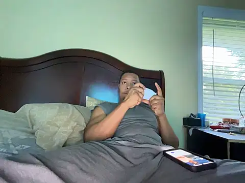 Charmingswoleking online show from 06-28-26, 12:27