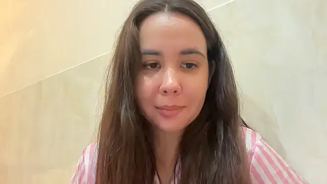 Snapshot of Rionetta chatting on 07-02-26, 07:31 Rionetta online show from 07-02-26, 07:31
