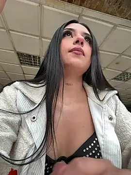 LilacNoir online show from 07-02-26, 06:36