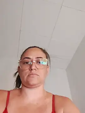 Snapshot of BRANQUINHAGG66 chatting on 06-21-26, 04:04 BRANQUINHAGG66 online show from 06-21-26, 04:04