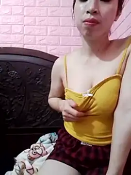 Snapshot of Ola_sexyy chatting on 06-21-26, 04:09 Ola sexyy online show from 06-21-26, 04:09