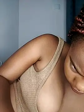 CurvyCharmsTush online show from 06-24-26, 12:31