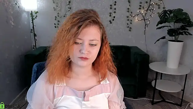 Snapshot of Velvet-Flame chatting on 07-31-26, 03:06 Velvet-Flame online show from 07-31-26, 03:06