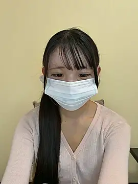 Snapshot of risa_____ chatting on 06-28-26, 12:22 risa online show from 06-28-26, 12:22