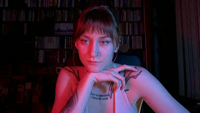 Retro Marie online show from 06-23-26, 09:35