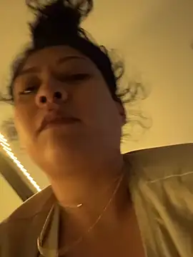 Jayybabyy97 online show from 06-29-26, 05:02