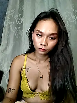 Snapshot of Cynthia_0025 chatting on 08-01-26, 03:11 Cynthia 0025 online show from 08-01-26, 03:11