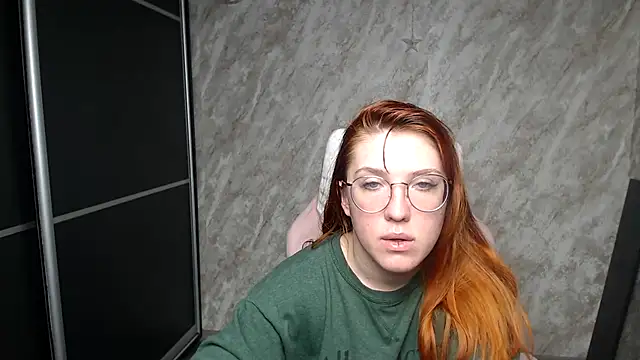 Reginasmilee online show from 02-11-26, 03:39