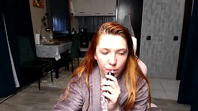 Reginasmilee online show from 04-27-26, 02:53