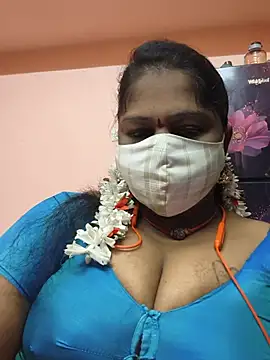 yalini1431 online show from 07-15-26, 08:14