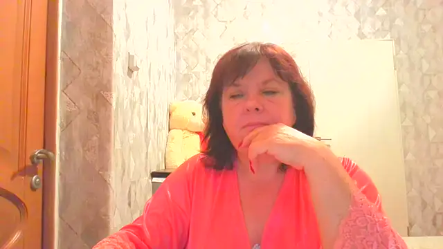Snapshot of HannahAna39 chatting on 07-21-26, 08:33 HannahAna39 online show from 07-21-26, 08:33
