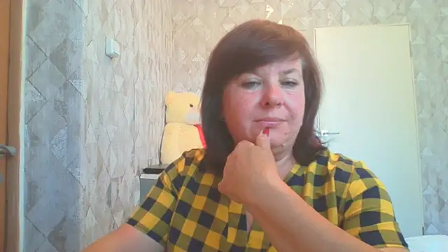 Snapshot of HannahAna39 chatting on 08-03-26, 10:21 HannahAna39 online show from 08-03-26, 10:21