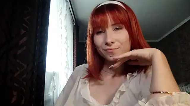 Snapshot of CadieShy chatting on 06-29-26, 09:04 CadieShy online show from 06-29-26, 09:04