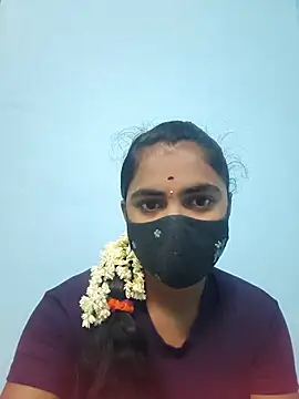 Snapshot of Megavarthinii chatting on 06-26-26, 01:54 Megavarthinii online show from 06-26-26, 01:54