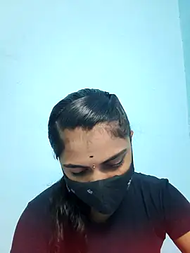 Snapshot of Megavarthinii chatting on 07-03-26, 07:31 Megavarthinii online show from 07-03-26, 07:31