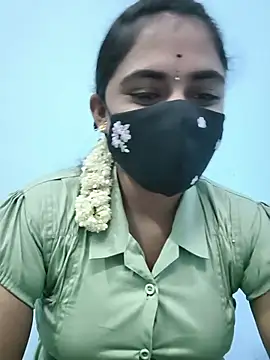 Snapshot of Megavarthinii chatting on 08-01-26, 04:28 Megavarthinii online show from 08-01-26, 04:28