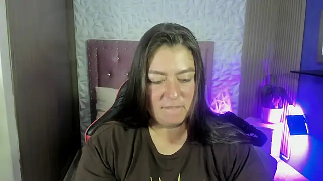 Snapshot of lorena_prg7 chatting on 07-17-26, 02:02 lorena prg7 online show from 07-17-26, 02:02