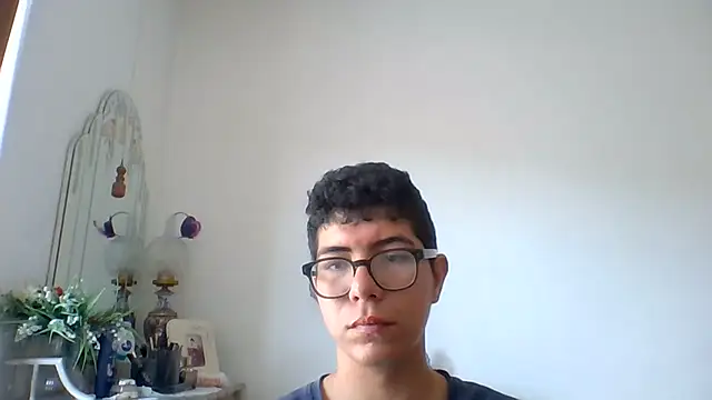Snapshot of princeYassin_007 chatting on 06-24-26, 08:02 princeYassin 007 online show from 06-24-26, 08:02
