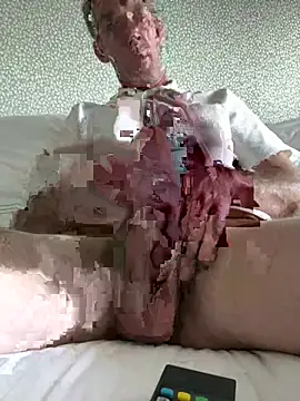 Snapshot of Peterthe7 chatting on 07-15-26, 04:34 Peterthe7 online show from 07-15-26, 04:34