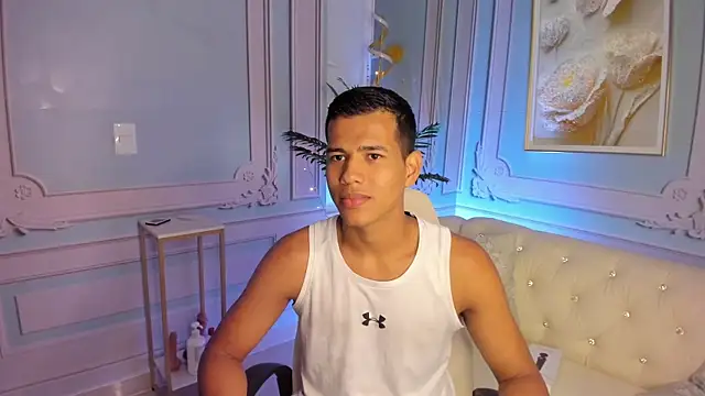 Snapshot of Noah_sexhotty chatting on 06-26-26, 02:27 Noah sexhotty online show from 06-26-26, 02:27