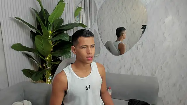 Snapshot of Noah_sexhotty chatting on 07-04-26, 01:56 Noah sexhotty online show from 07-04-26, 01:56