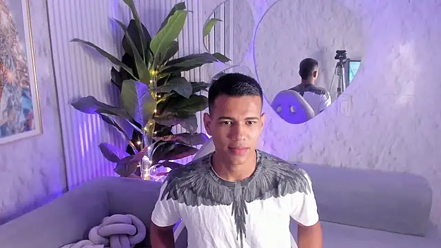 Snapshot of Noah_sexhotty chatting on 07-14-26, 02:27 Noah sexhotty online show from 07-14-26, 02:27