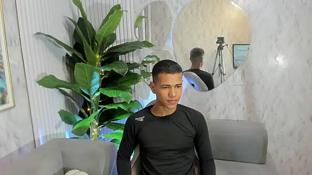 Snapshot of Noah_sexhotty chatting on 07-23-26, 02:20 Noah sexhotty online show from 07-23-26, 02:20