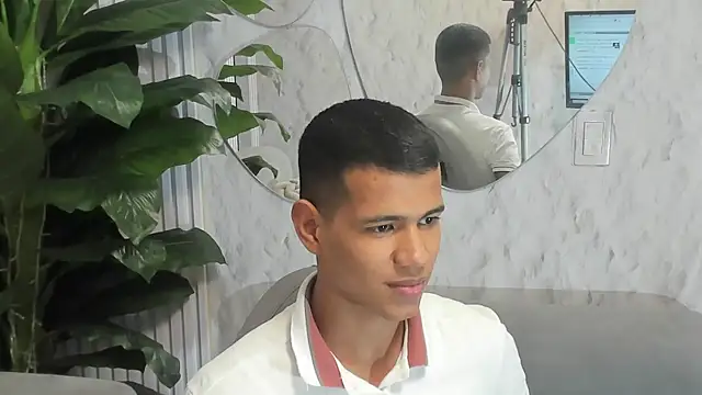 Snapshot of Noah_sexhotty chatting on 07-25-26, 03:04 Noah sexhotty online show from 07-25-26, 03:04