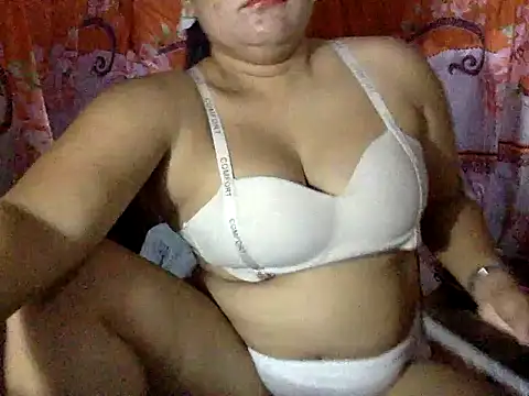 Snapshot of Asiann_Lady chatting on 07-07-26, 07:07 Asiann Lady online show from 07-07-26, 07:07