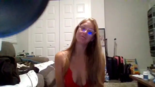 Luna 2698 online show from 07-23-26, 06:33