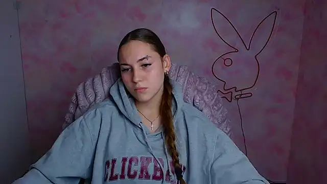 Holly Mooon  online show from 07-07-26, 07:23