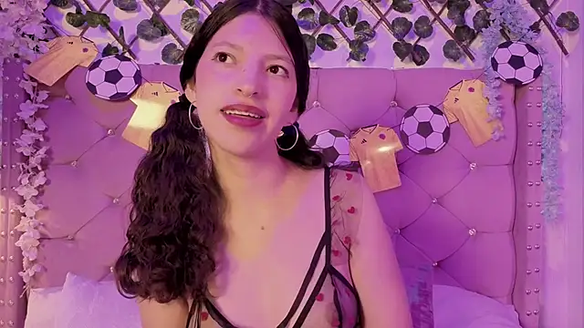 Namii   online show from 06-27-26, 12:22